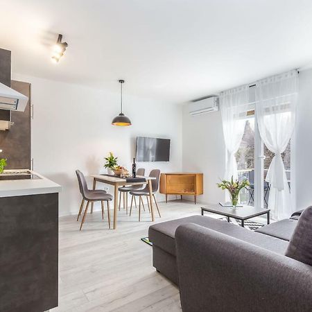 Apartment Nino Rijeka Exterior photo